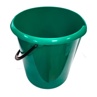 Ведро зеленое с носиком